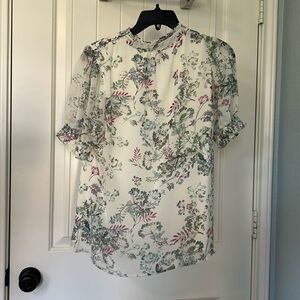 Vince Camuto floral blouse size Sm